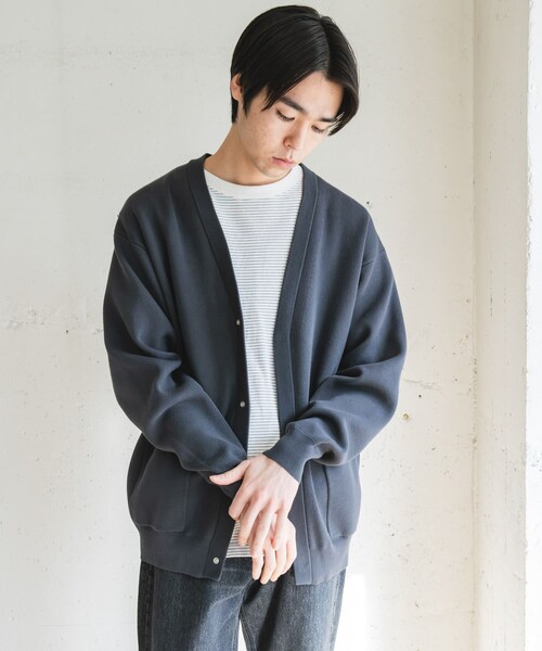 URBAN RESEARCH DOORS（アーバンリサーチドアーズ）の「『UR TECH Renew Knit』Vネックカーディガン（カーディガン/ボレロ・メンズ・GRAY/CHARCOAL/LIGHTBROWN・M/L）」の19枚目の写真