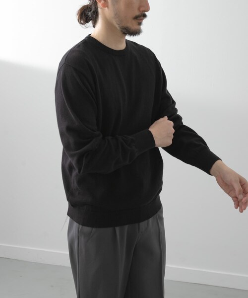 ITEMS URBANRESEARCH（アイテムズ アーバンリサーチ）の「カシミヤ×コットンクルーネックセーター（ニット/セーター・メンズ・GRY/BRD/MOC/BLK・M/L）」の9枚目の写真