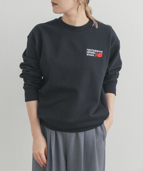 URBAN RESEARCH DOORS（アーバンリサーチドアーズ）の「NEW BALANCE　Athletics プレミアムロゴスウェット（スウェット・レディース・AHH/BK/PEF・S）」の9枚目の写真