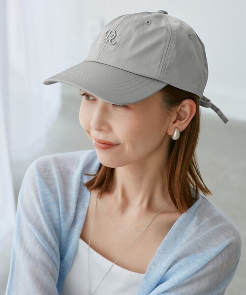 ROPE' PICNIC（ロペピクニック）の「【UVカット・抗菌防臭・洗える】シャイニーバックリボンキャップ/リンクコーデ（キャップ・レディース・ブラック/ライトグレー/ブルー系/クリーム・F）」の2枚目の写真