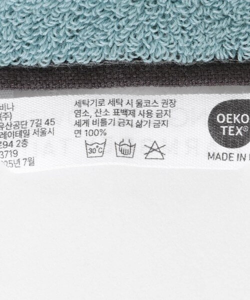 URBAN RESEARCH(アーバンリサーチ)の「WARMGREYTAIL HANDTOWEL-SEAL FRIENDS(タオル・メンズ・BLUE・-)」の8枚目の写真