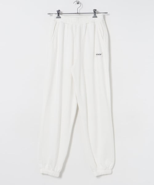 URBAN RESEARCH(アーバンリサーチ)の「dDdDdDd LUX STANDARD SWEAT PANTS(スウェットパンツ・メンズ・GRAY/WHITE/BLACK/NAVY・S/M/L/XL/XXL)」の8枚目の写真