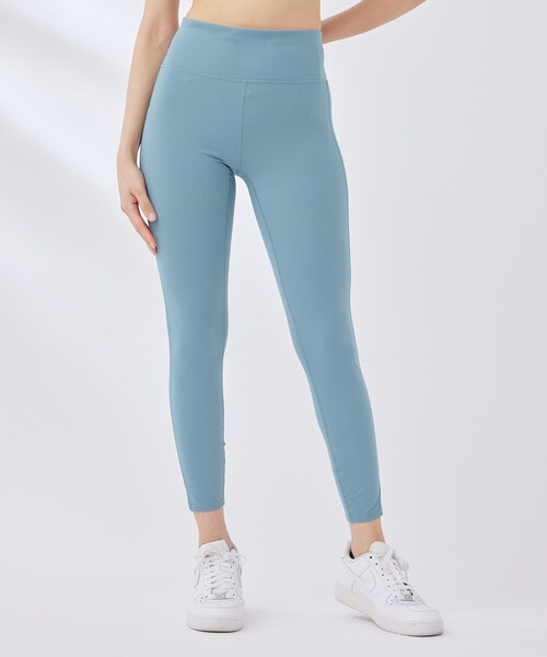 NERGY（ナージー）の「【VUORI】UV Stride Leggingスポーツレギンス（レギンス/スパッツ・レディース・ブラック/ブルー系/オレンジ・M/S）」の22枚目の写真