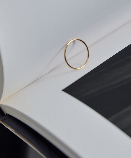 ADAM ET ROPE'(アダムエロペ)の「【GIGI(ジジ)】Filinreed ring(1mm)(リング・レディース・ゴールド・10/11/9)」の20枚目の写真