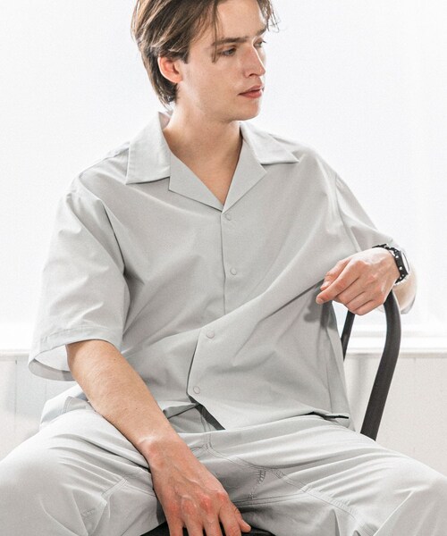 URBAN RESEARCH（アーバンリサーチ）の「『XLサイズあり』『撥水』SOLOTEX STRETCH SHORT-SLEEVE SHIRTS（シャツ/ブラウス・メンズ・ICE GRAY/BLACK/D.NAVY・M/L/XL）」の4枚目の写真