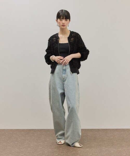 ADAM ET ROPE'(アダムエロペ)の「ラインアートレースブルゾン(ブルゾン・レディース・ブラック/キナリ/ブルー系・F)」の7枚目の写真