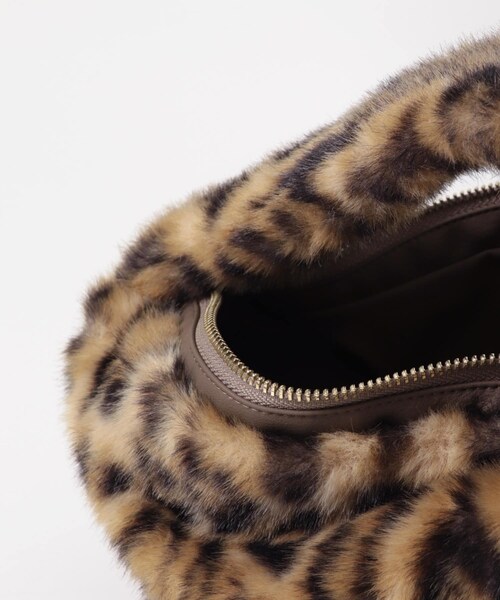 URBAN RESEARCH Sonny Label（アーバンリサーチサニーレーベル）の「LE VERNIS　Fake fur micro bag（ハンドバッグ・レディース・ブラウン/レオパード・one）」の10枚目の写真