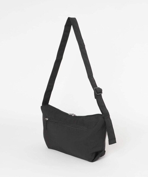 URBAN RESEARCH DOORS(アーバンリサーチドアーズ)の「ウォッシャブルミニショルダー(ショルダーバッグ・レディース・BLACK/L.BEIGE・One)」の5枚目の写真