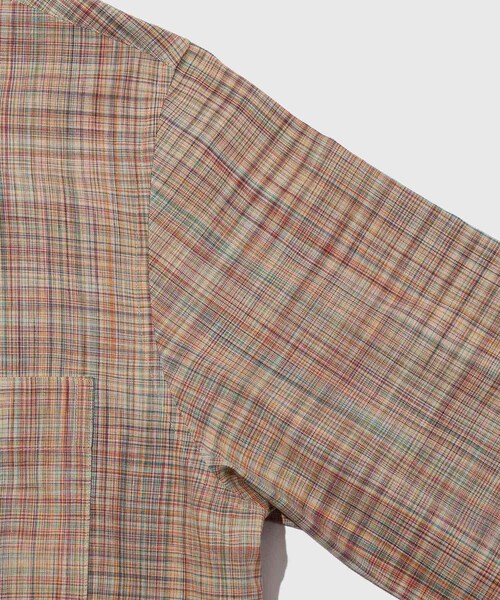 ADAM ET ROPE'（アダムエロペ）の「【Cale/カル】cotton ikat check SH BL（シャツ/ブラウス・メンズ・イエロー・3/4）」の6枚目の写真
