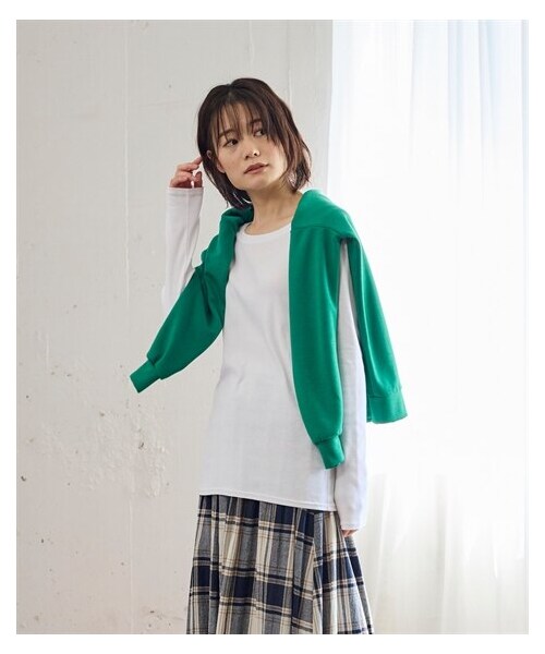 nissen（ニッセン）の「綿１００％フライスクルーネックＴシャツ（Tシャツ/カットソー・レディース・黒/オフホワイト/杢グレー/チャコールネイビー/グレーベージュ/アプリコットオレンジ/パープリッシュブルー・L/LL/3L/4L/5L/6L/8L/10L）」の13枚目の写真