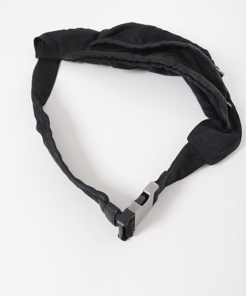 URBAN RESEARCH（アーバンリサーチ）の「VINTAGE　プラダ90sトライアングルロゴショルダー（ボディバッグ/ウエストポーチ・レディース・-・-）」の8枚目の写真