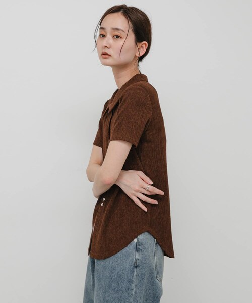 SENSE OF PLACE by URBAN RESEARCH(センスオブプレイスバイアーバンリサーチ)の「ハーフスリーブカットシャツ(シャツ/ブラウス・レディース・IVORY/BROWN/NAVY・One)」の15枚目の写真