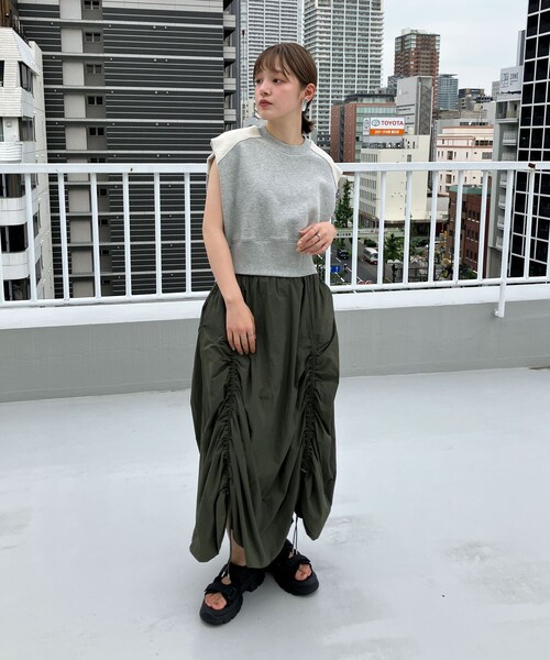 KBF（ケイビーエフ）の「ショルダータックスウェット（スウェット・レディース・NAVY/TOP GRAY/PINK・one）」の8枚目の写真