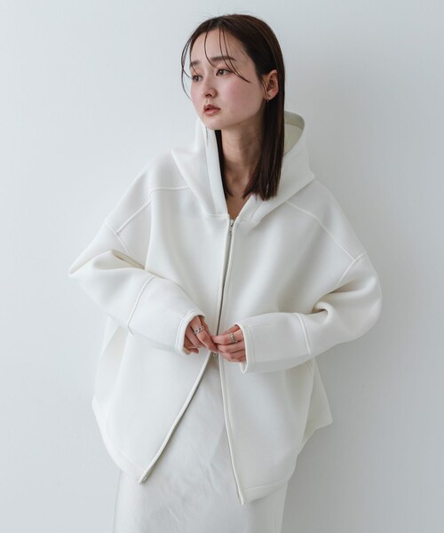 SENSE OF PLACE by URBAN RESEARCH(センスオブプレイスバイアーバンリサーチ)の「コクーンスリーブZIPパーカー(パーカー・レディース・IVORY/BLACK/GRAY・One)」の5枚目の写真