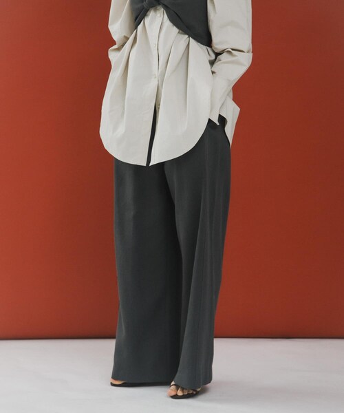 LAATO（ラート）の「wide easy trousers（その他パンツ・レディース・シャドウ/クリーム・Free/TALL）」の14枚目の写真