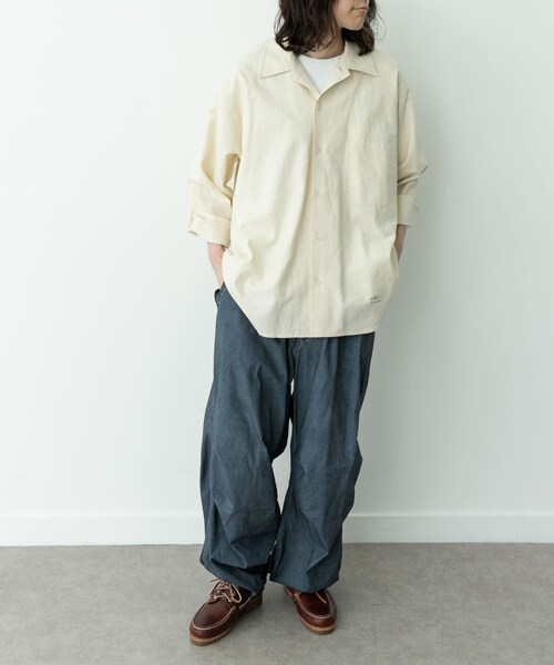 URBAN RESEARCH Sonny Label（アーバンリサーチサニーレーベル）の「ARMY TWILL　COTTON LINEN UTILITYSHIRTS（シャツ/ブラウス・メンズ・ECRU/PINK/GREEN/CHARCOAL・S/M）」の11枚目の写真