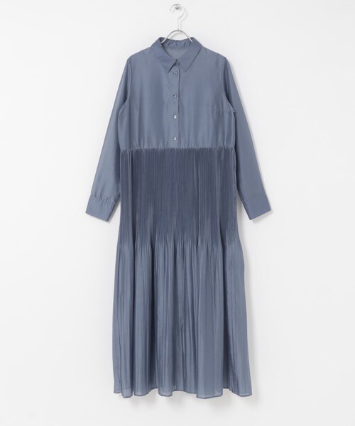 URBAN RESEARCH ROSSO（アーバンリサーチロッソ）の「プリーツロングシャツワンピース（ワンピース・レディース・BLUE/BROWN・Free）」の17枚目の写真