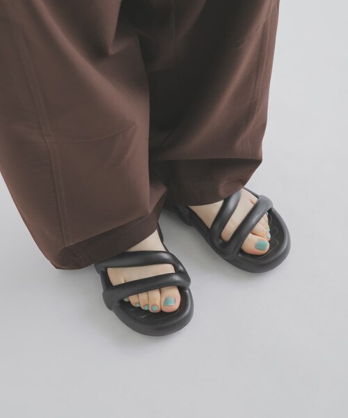 THE GOODLAND MARKET（ザグッドランドマーケット）の「CAMPER　KOBARAH FLAT（サンダル・レディース・001BLK/017ORG・37/38/39）」の6枚目の写真