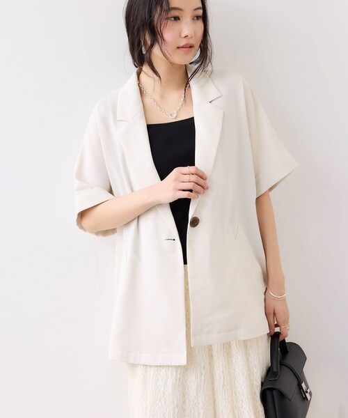 VIS(ビス)の「Light Airyシングルドルマンサマージャケット/UVケア・接触冷感・吸水速乾(テーラードジャケット・レディース・ブラック/キナリ/カーキ系・F)」の17枚目の写真