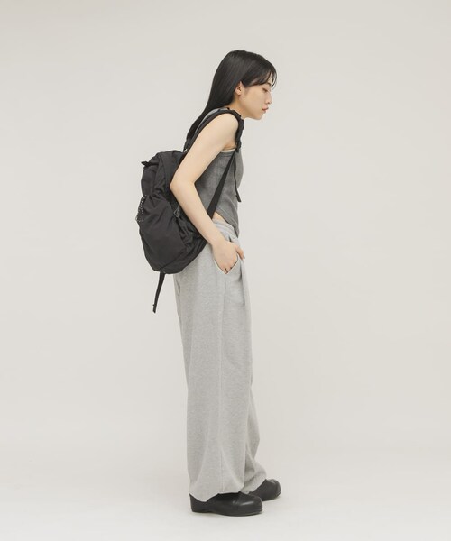 KBF（ケイビーエフ）の「アウトポケットナイロンバックパック（バックパック/リュック・レディース・PINK/BEIGE/BLACK・One）」の9枚目の写真