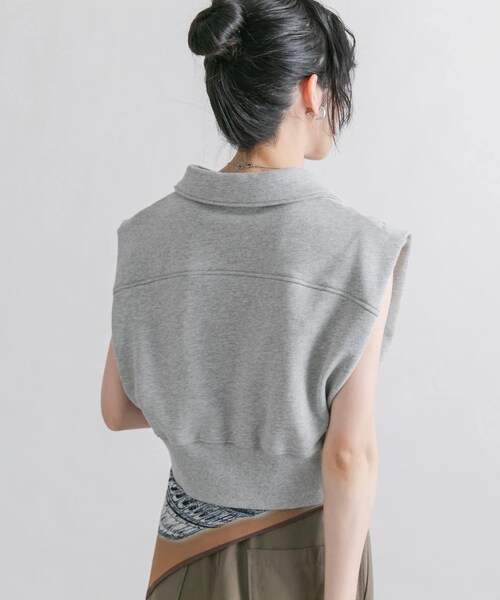 KBF（ケイビーエフ）の「ショルダータックZIPスウェット（スウェット・レディース・NAVY/TOP GRAY/BROWN・one）」の8枚目の写真