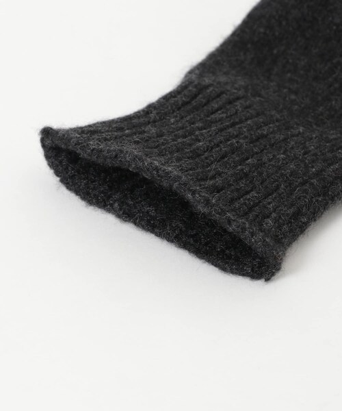 URBAN RESEARCH（アーバンリサーチ）の「カシミヤアームウォーマー（ベルト・レディース・WHITE/BROWN/CHARCOAL・FREE）」の16枚目の写真
