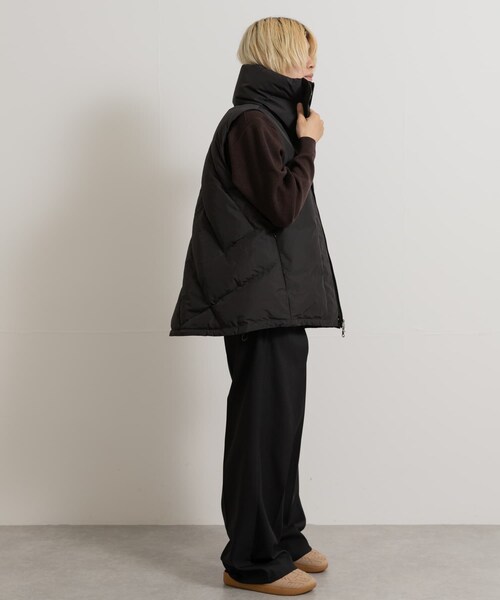 THE GOODLAND MARKET（ザグッドランドマーケット）の「KWD　STAND COLLAR DOWN VEST（その他アウター・レディース・Ivory/Black・one）」の16枚目の写真
