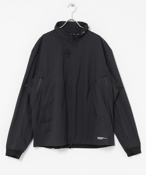 EKAL（エカル）の「CMF OUTDOOR GARMENT　DRIZZLER JK COEXIST BRIGHT（ブルゾン・メンズ・BLACK/D.BROWN・M/L）」の4枚目の写真
