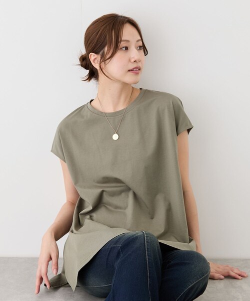 Jayro（ジャイロ）の「サイドスリットフレンチスリーブトップス（Tシャツ/カットソー・レディース・ブラック/チャコール/ホワイト/カーキ/ブルー/レッド系・F）」の7枚目の写真