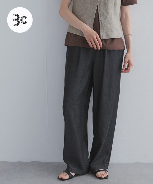 URBAN RESEARCH DOORS（アーバンリサーチドアーズ）の「リヨセルデニムイージーパンツ（デニムパンツ・レディース・BLACK/INDIGO・M/L）」の13枚目の写真