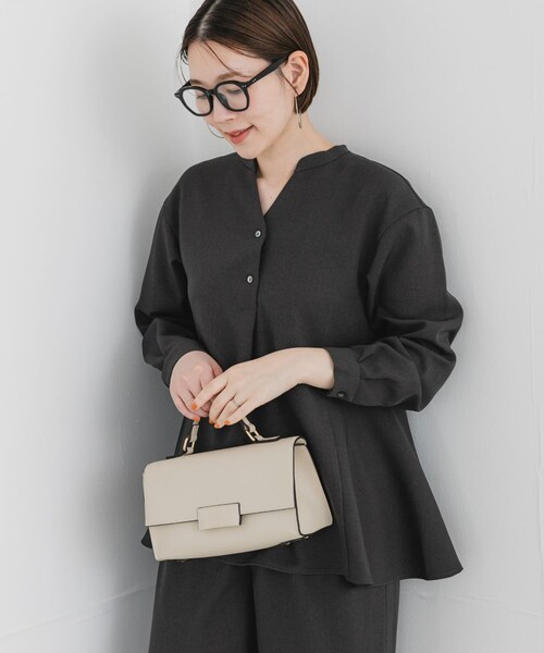 URBAN RESEARCH ROSSO（アーバンリサーチロッソ）の「『UR TECH SMOOTHLUXE』F by ROSSO　サイドペプラムブラウス（シャツ/ブラウス・レディース・BEIGE/C/GRAY/BLACK・Free）」の16枚目の写真