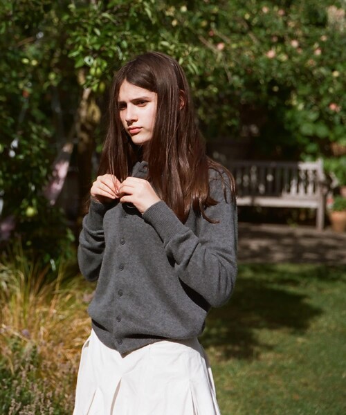 URBAN RESEARCH(アーバンリサーチ)の「Extreme Cashmere blouson(カーディガン/ボレロ・レディース・rosa/d brown/raven/felt・-)」の9枚目の写真