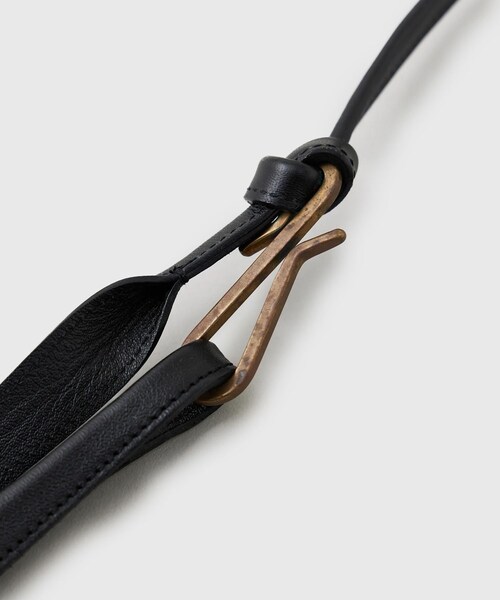 ADAM ET ROPE'(アダムエロペ)の「【NICENESS/ナイスネス】LOWE(ショルダーバッグ・メンズ・ブラック・F)」の8枚目の写真