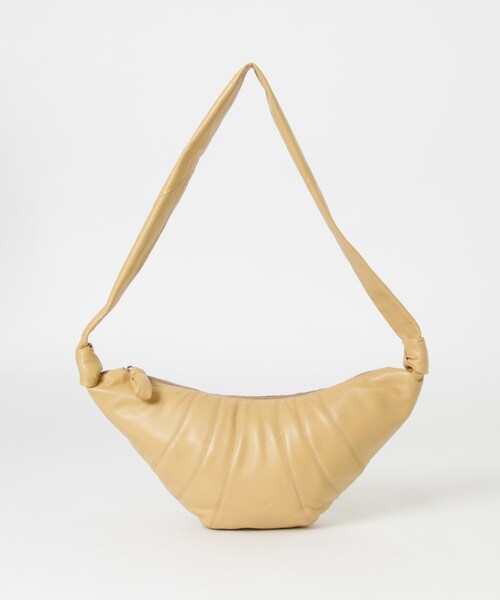 URBAN RESEARCH(アーバンリサーチ)の「LEMAIRE MEDIUM CROISSANT BAG(ショルダーバッグ・メンズ・BLACK/D.CHOCO/GINGER・OS)」の4枚目の写真