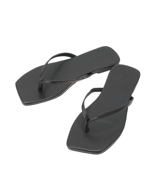 Ungrid（アングリッド）の「スクエアトゥフェイクレザーサンダル（サンダル・レディース・オフホワイト/ブラック/シルバー・S/M/L）」の10枚目の写真