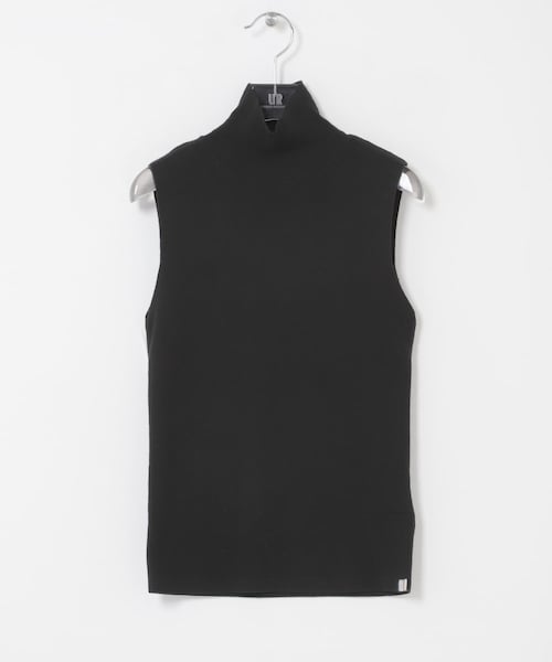 URBAN RESEARCH(アーバンリサーチ)の「Extreme Cashmere COLLO(ニット/セーター・レディース・BONE/RAVEN・-)」の2枚目の写真