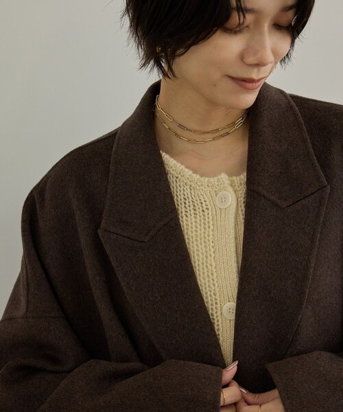ADAM ET ROPE'(アダムエロペ)の「Super140's シャルムリバーロングコート(チェスターコート・レディース・ブラック/ブラウン/ベージュ系・M/S)」の15枚目の写真