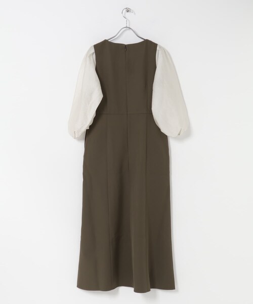 URBAN RESEARCH ROSSO（アーバンリサーチロッソ）の「ドッキングスリーブVネックワンピース（ワンピース・レディース・KHK×BRN/BL×BRONZE・FREE）」の19枚目の写真