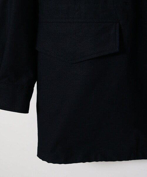 ADAM ET ROPE'（アダムエロペ）の「MENS【HYKE】M-51 TYPE FIELD JACKET/BIG FIT（ミリタリージャケット・メンズ・オリーブ/ネイビー・L）」の8枚目の写真