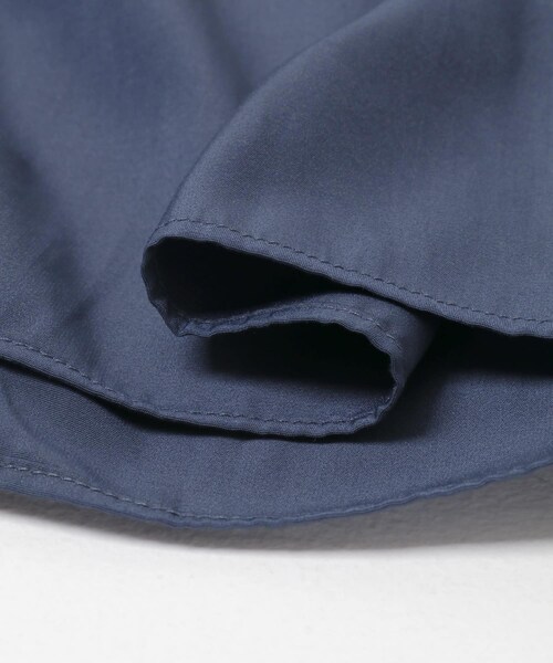 URBAN RESEARCH ROSSO（アーバンリサーチロッソ）の「『一部WEB限定カラー』タックデザインブラウス（シャツ/ブラウス・レディース・OFF/BROWN/KIWI/NAVY・Free）」の16枚目の写真