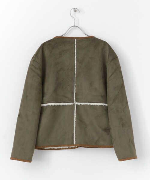 ITEMS URBANRESEARCH(アイテムズ アーバンリサーチ)の「フェイクムートンリバーシブルショートコート∴(ムートンコート・レディース・KHK/NVY/L.GRY・FREE)」の11枚目の写真