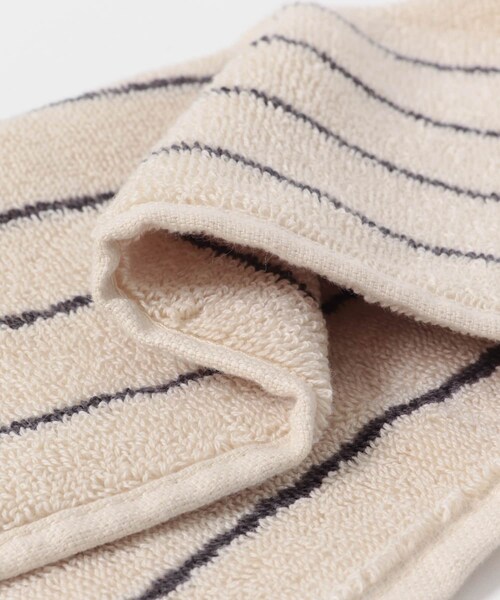 URBAN RESEARCH(アーバンリサーチ)の「BONGUSTA NARAM WASH CLOTH(ネクタイ・レディース・CREAM INK/PURE WHITE/COFFEE/SEAFOAM/LEMON SOR/BLUE ROSE/LAVENDER B/LILAC YEL/P NEON YEL/CAMEL U/BABY PINK/BLUSH・-)」の15枚目の写真