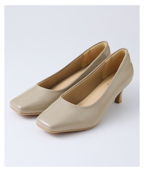 nissen（ニッセン）の「【ゆったり幅広】スクエアトゥミドルヒールパンプス（ワイズ４Ｅ）（パンプス・メンズ・黒(スムース)/グレー(スエード調)/黒(生地)/グレージュ(エナメル調)/モカベージュ(スエード調)・23.0cm/4E/23.5cm/4E/24.0cm/4E/24.5cm/4E/25.0cm/4E/25.5cm/4E/26.0cm/4E/26.5cm/4E/27.0cm/4E）」の4枚目の写真