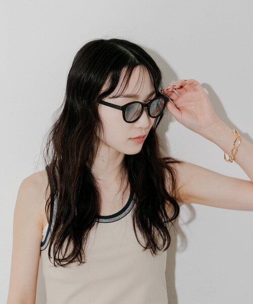 SMELLY（スメリー）の「ボスリントンサングラス（メガネ・レディース・M.BLK/BLK/PPL/CLR/Y.CLR/BLK・-）」の9枚目の写真