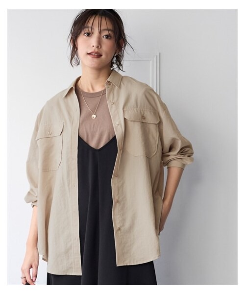 nissen（ニッセン）の「【美極シャツ】ダブルポケットニューノーマルシャツ＜大きいサイズ有＞（シャツ/ブラウス・レディース・チャコール/オフベージュ/サーモンピンク/サックス/モカブラウン/イエロー・S/M/L/LL/3L/4L/5L/6L/8L/10L/【不要1】）」の7枚目の写真