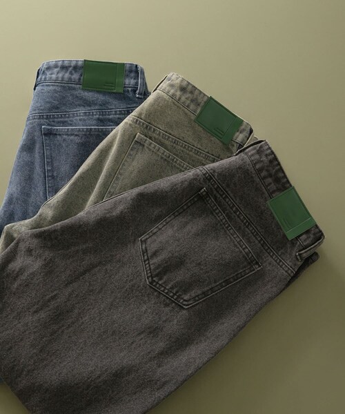 ITEMS URBANRESEARCH（アイテムズ アーバンリサーチ）の「Dusty Wide Tapered Jeans（その他パンツ・メンズ・SAND/OCEAN/STONE・M/L）」の9枚目の写真