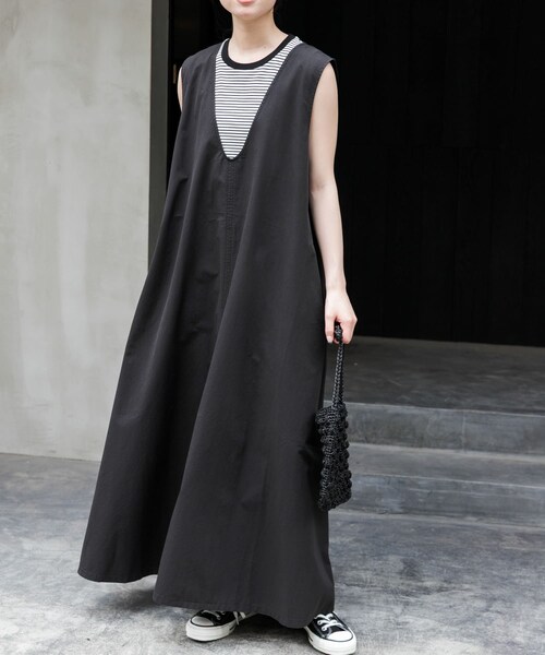URBAN RESEARCH DOORS（アーバンリサーチドアーズ）の「FORK&SPOON　テントラインUネックワンピース（ワンピース・レディース・BROWN/BLACK/BEIGE・1/2）」の4枚目の写真