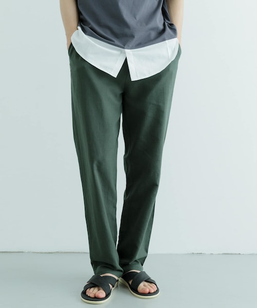 ITEMS URBANRESEARCH(アイテムズ アーバンリサーチ)の「コットン×リネン RELAX トラウザー(その他パンツ・メンズ・CHA/GRN/RED/BLK・M/L)」の3枚目の写真