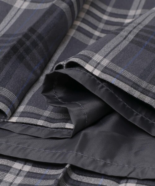 URBAN RESEARCH DOORS（アーバンリサーチドアーズ）の「『一部WEB限定カラー』チェックプリーツスカート（スカート・レディース・GRY×BLU/BRN×RED/MUS×NVY/GRN×YEL・S/M）」の21枚目の写真