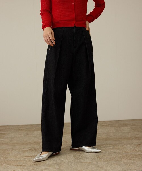 ROPE'（ロペ）の「【洗える】ワンタック ワイドデニムパンツ（デニムパンツ・レディース・ブラック/ブルー・36/38/40）」の3枚目の写真